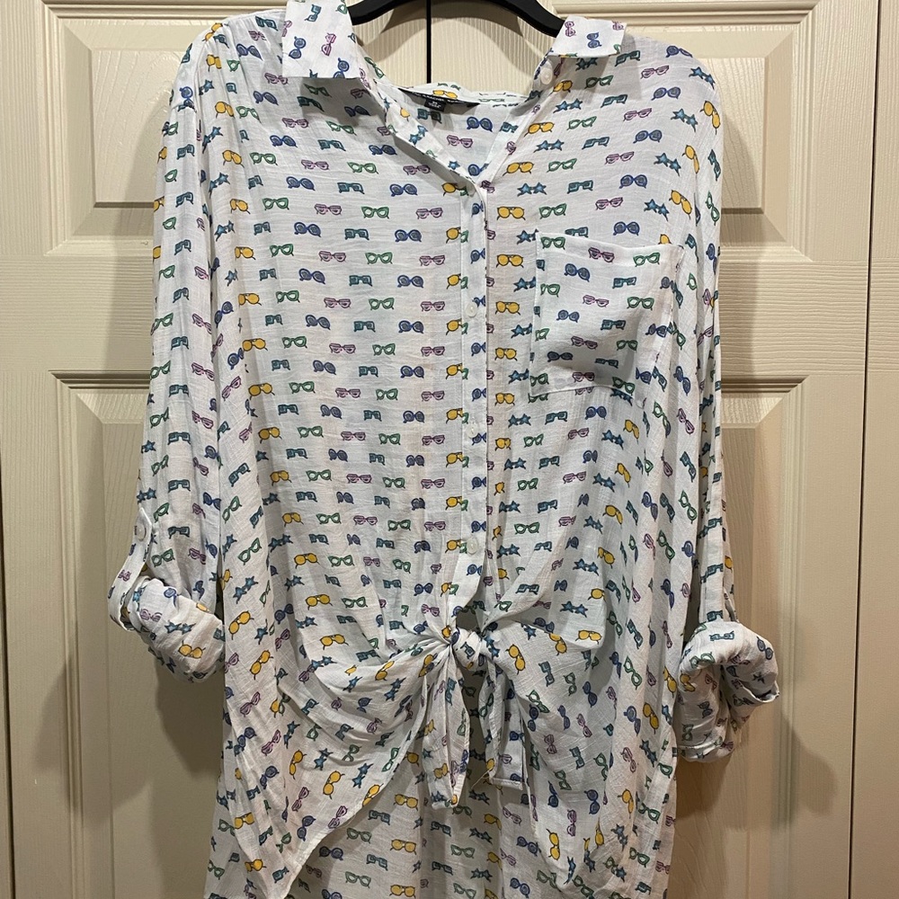 Sunglasses Blouse Zac & Rachel